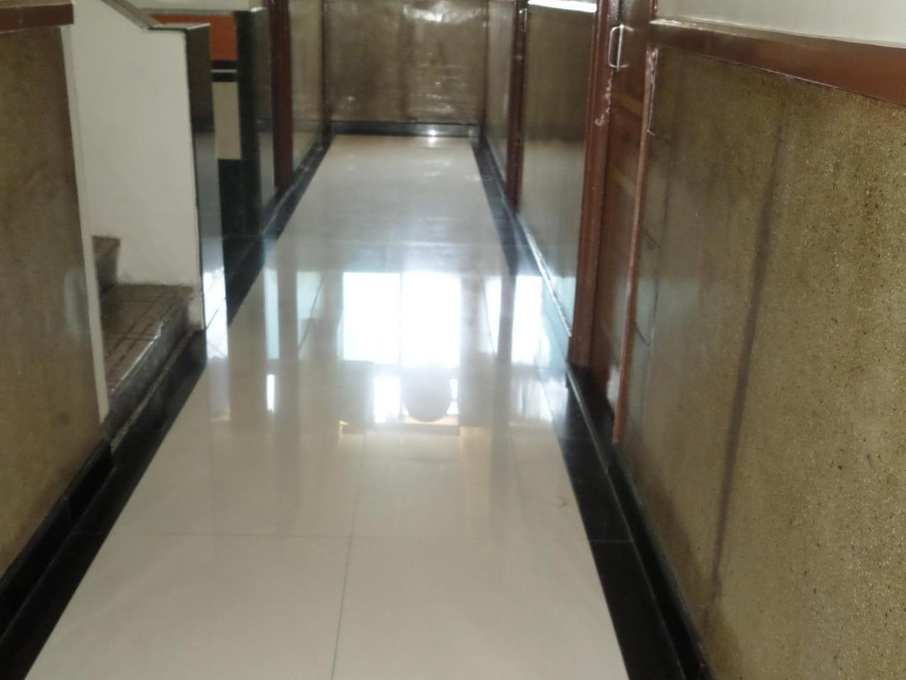 Hotel Padma Nashik Esterno foto
